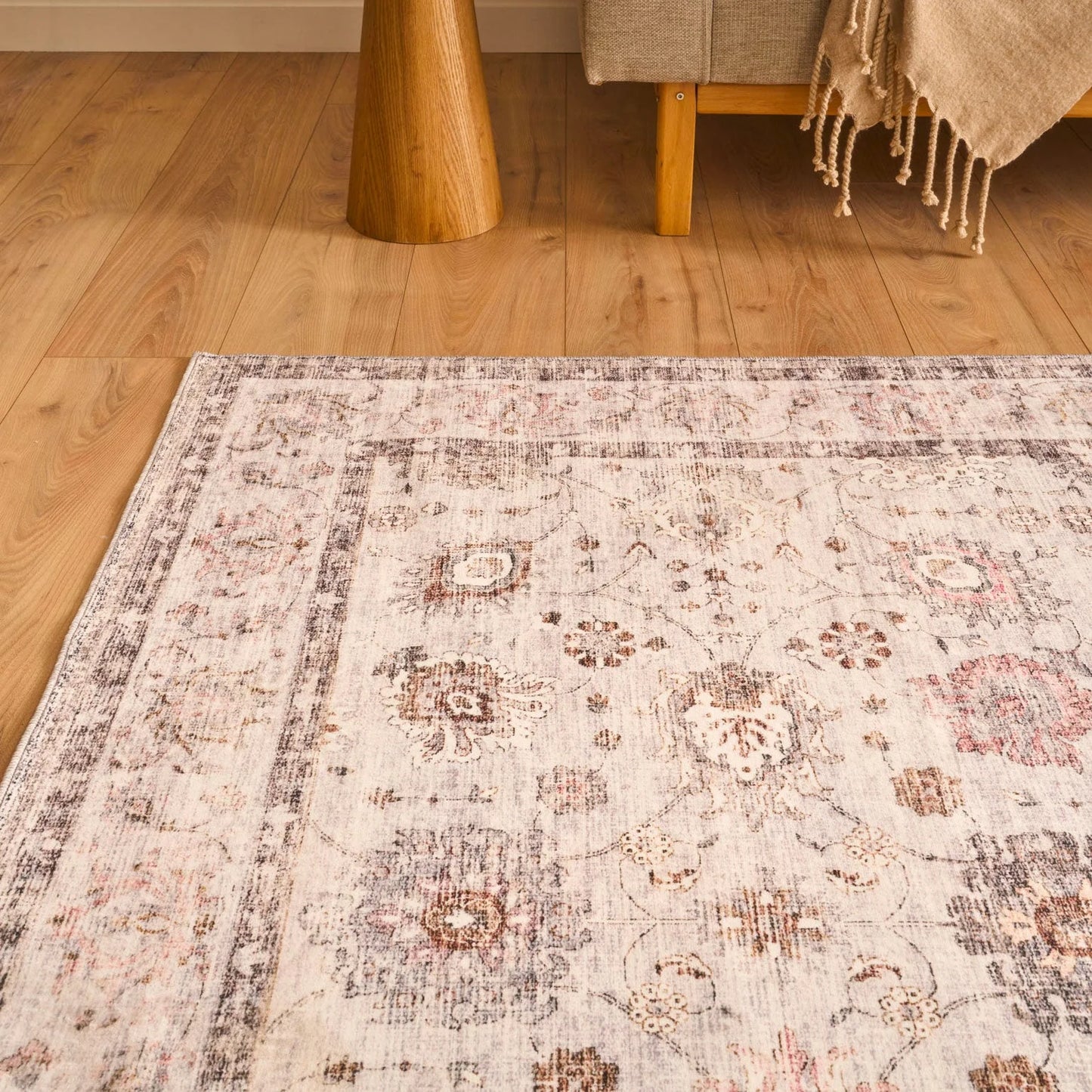 OTTOMAN – Tapis à Motifs Traditionnels Gris